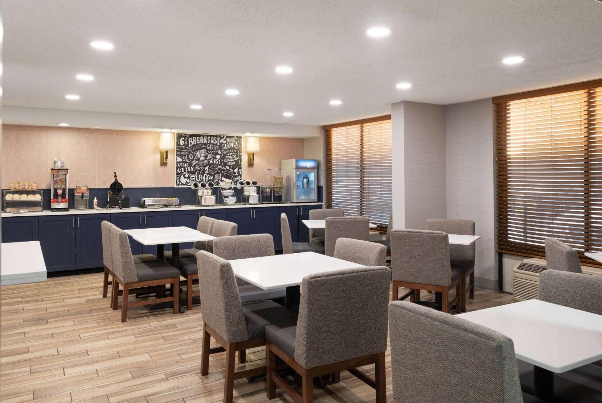 Americinn By Wyndham Casper Event Center Area Екстер'єр фото